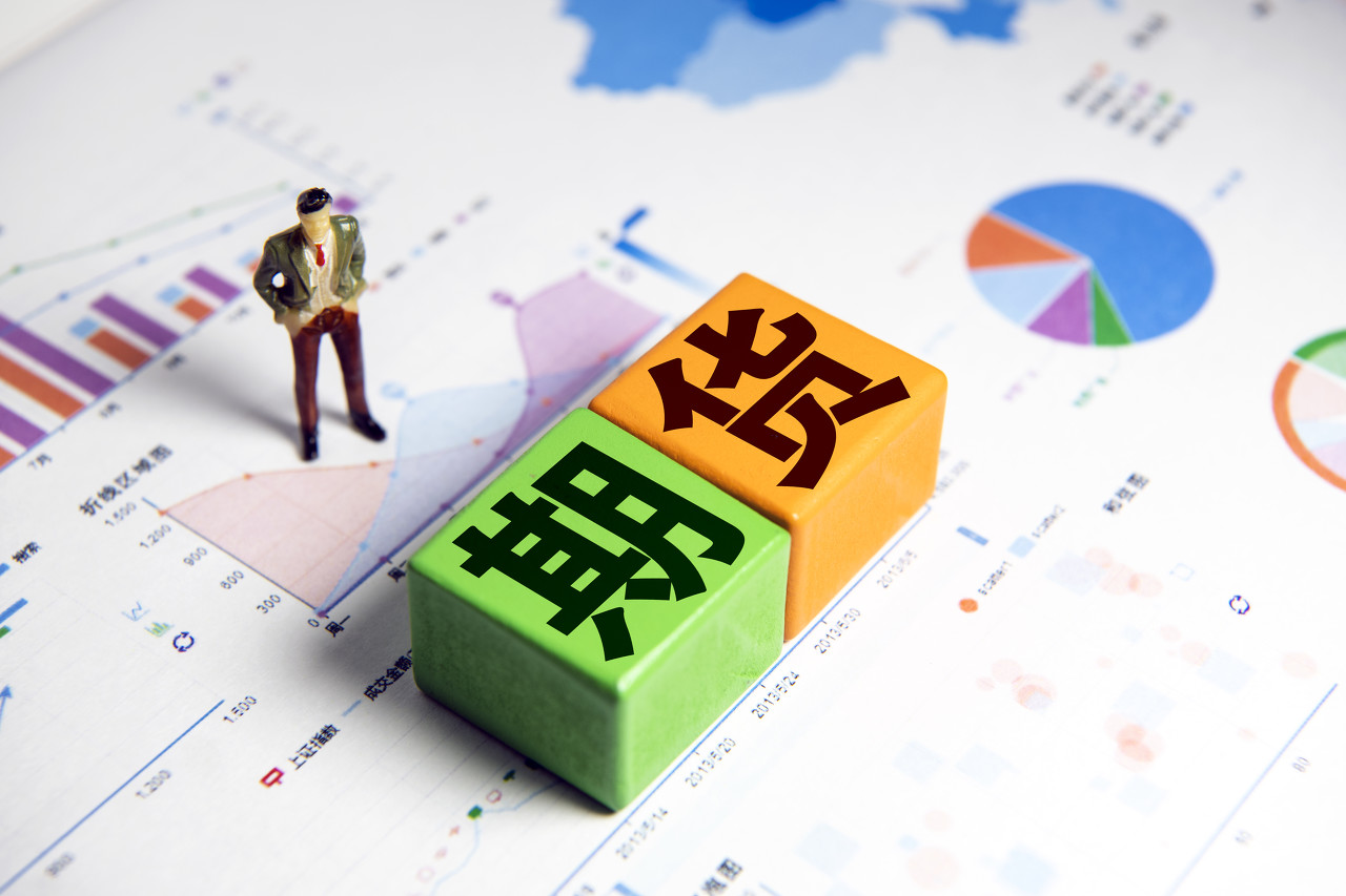 瑞银：全球股市短期整理 中期泡沫风险上升