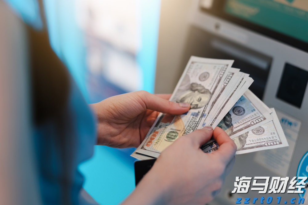 甲状腺外科成功实施高难度局部晚期甲状腺癌扩大根治手术
